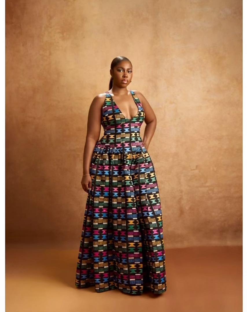 Long trad women attire